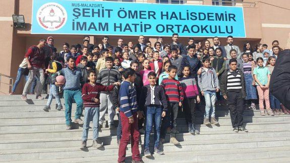 Şehit Ömer Halisdemir İmam Hatip Ortaokulu Ziyareti